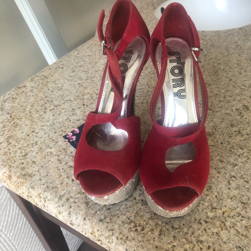 Sparkle heels